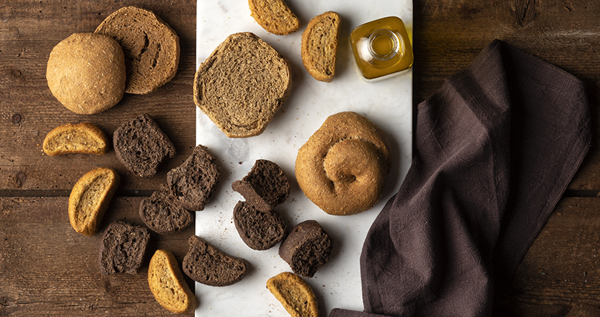 What are the different types of bread rusks?