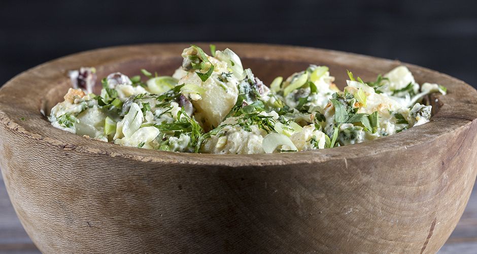Greek potato salad | Akis Petretzikis