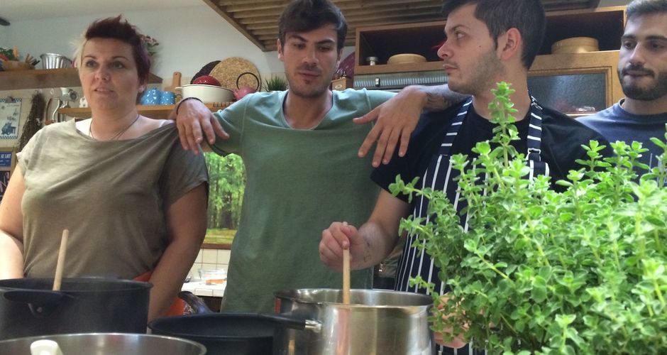 Cooking classes in the Kitchen Lab!