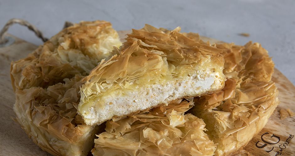 greek-old-rag-pie-patsavouropita-akis-petretzikis