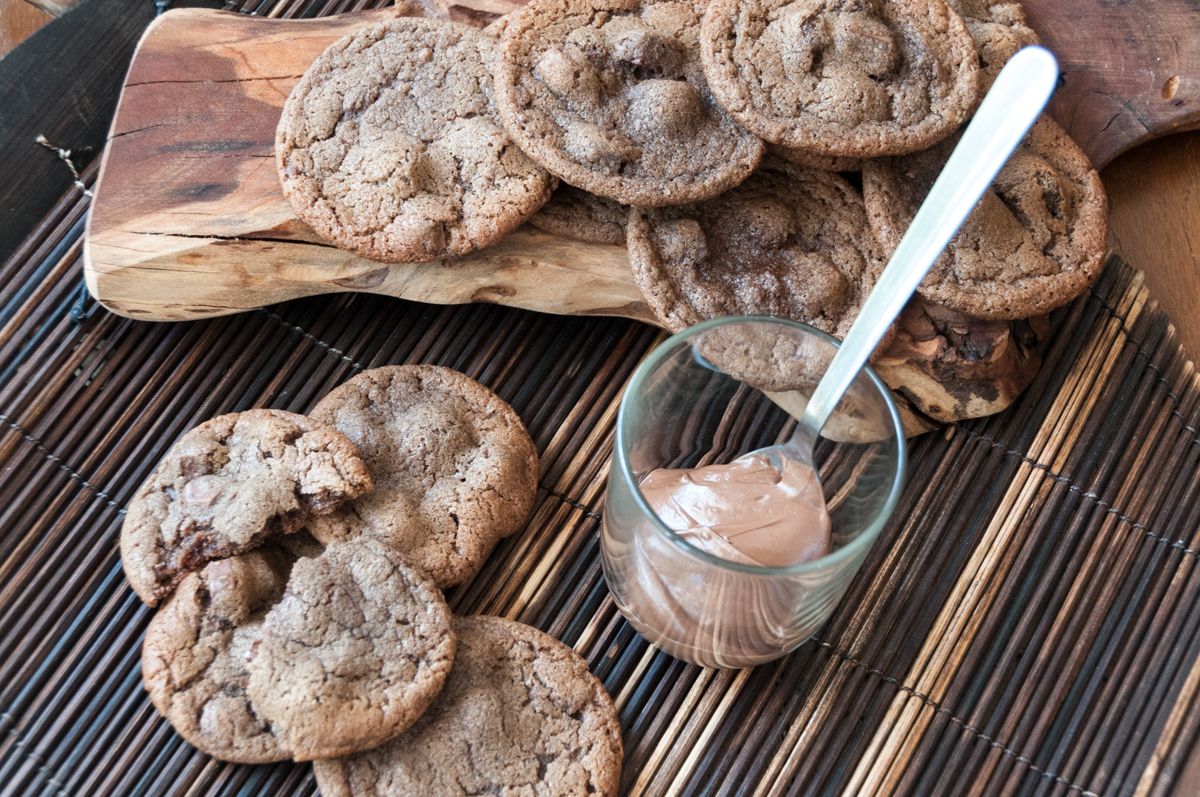 Chocolate praline cookies Akis Petretzikis