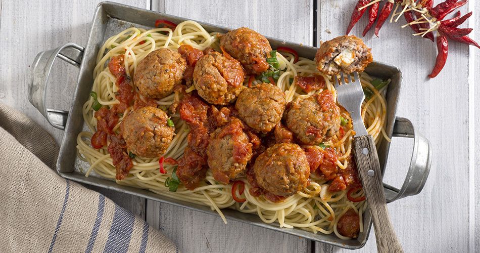 Greek Meatball Spaghetti Akis Petretzikis