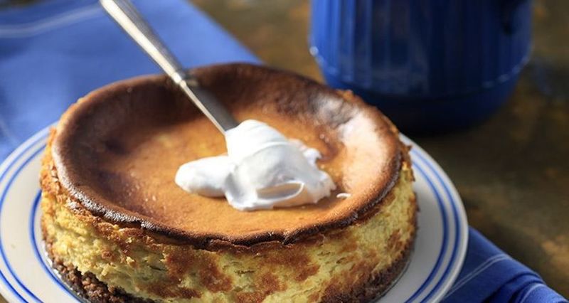 Cheesecake με κολοκύθα από τον Άκη Πετρετζίκη